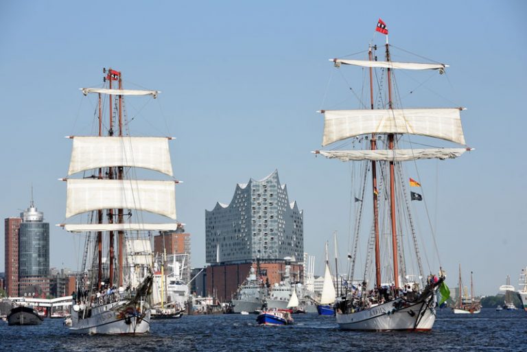 Erste Attraktionen zum Hafengeburtstag Hamburg im September 2022